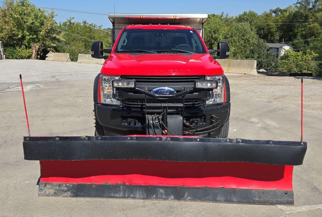 2017 Ford F550 Super Duty XL Dump Truck