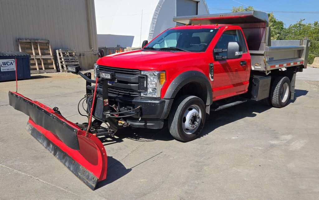 2017 Ford F550 Super Duty XL Dump Truck